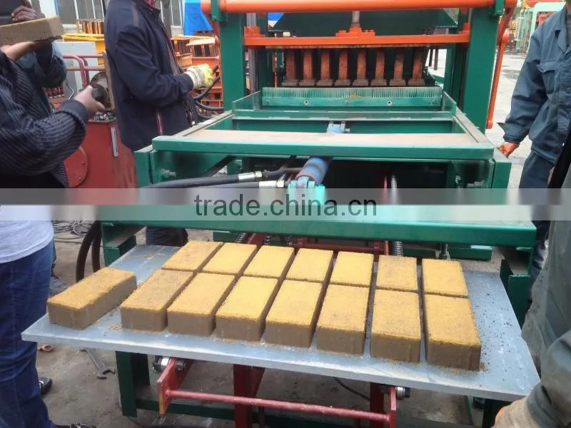 QT5-20 Concrete paver brick machine production line