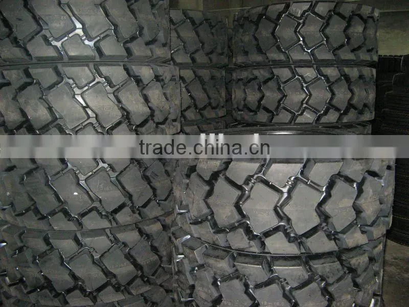 mini skid steer loader tyre
