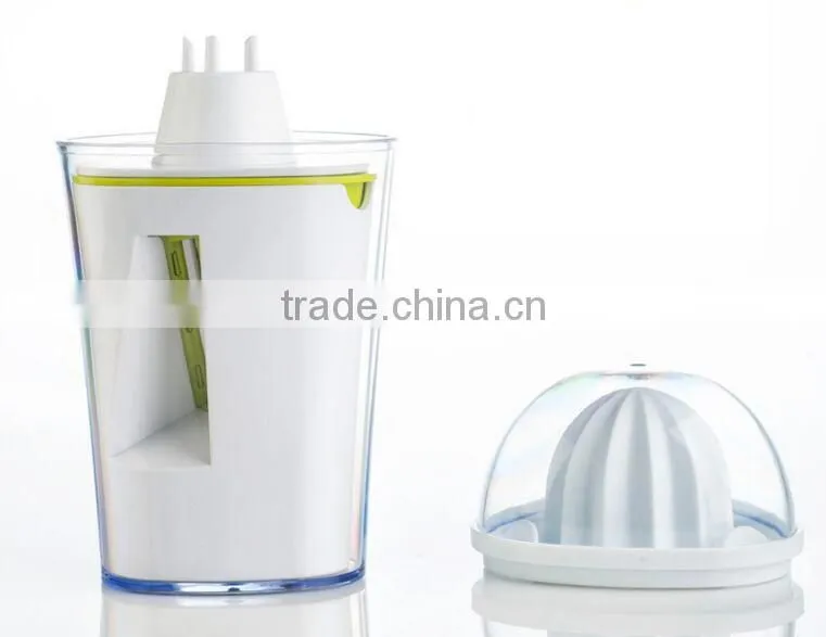 2 in 1 multifunctional plastic kitchen tools manual citrus juicer and spiral vegetable slicer grater