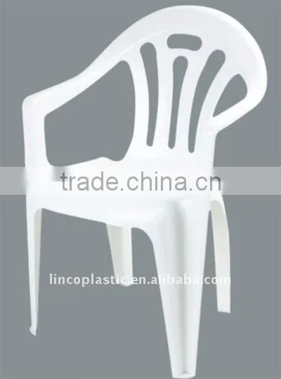 white plastic chair