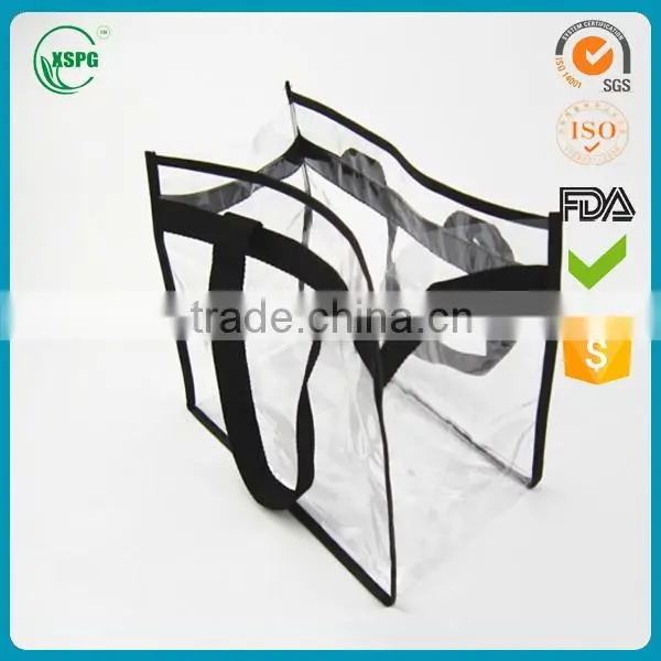2016 High quality PVC Ziplock Cosmetic Packaging Handle Plastic Bag made in China