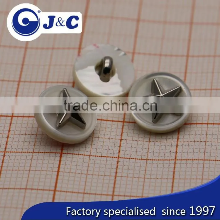 Trocas Shell Buttons with metal base