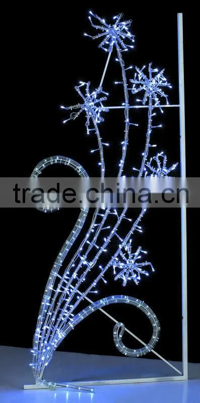 Christmas street light decorations for outdoor