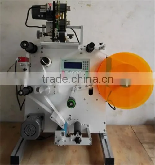 cosmetic oil bottle labeling machine,colored label labeling machine,perfume bottle labeling machine