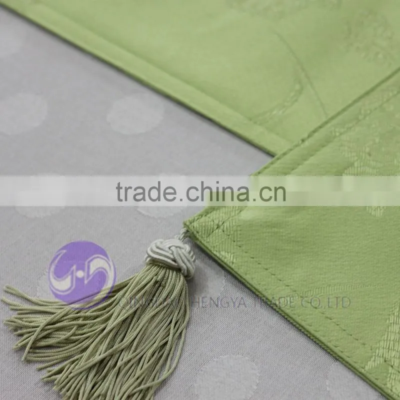 factory hot selling ployester satin table runner for wedding decoration