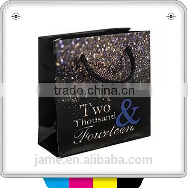 fashion cloth packaging paper gift bags with handles