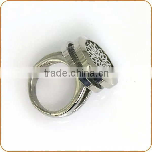 Fashion Stainless steel locket ring, flowers ring, perfume ring