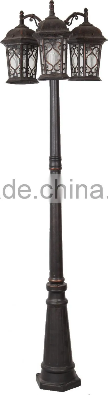 2016 low price and high quality european style outdoor waterproof led street light
