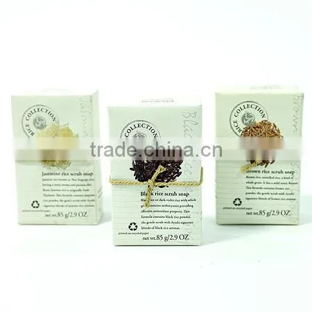 Christmas and New Year's Gift: Rice Scrub Soap Set in Basket