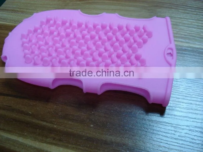 Hot-selling soft and cleaning silicone massage bath glove for promotion gift