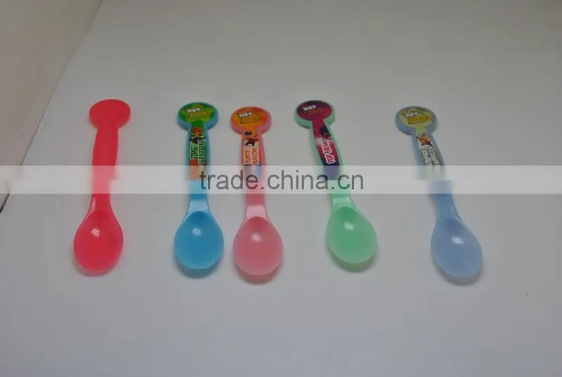 PS 16.5cm plastic spoons patterned with customized design