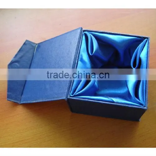 2013 New Design Square Cut Crystal Ashtray For Wedding Souvenir