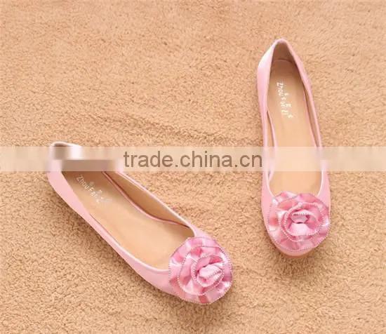 Lovely DIY ribbon shoe rose flower for girls
