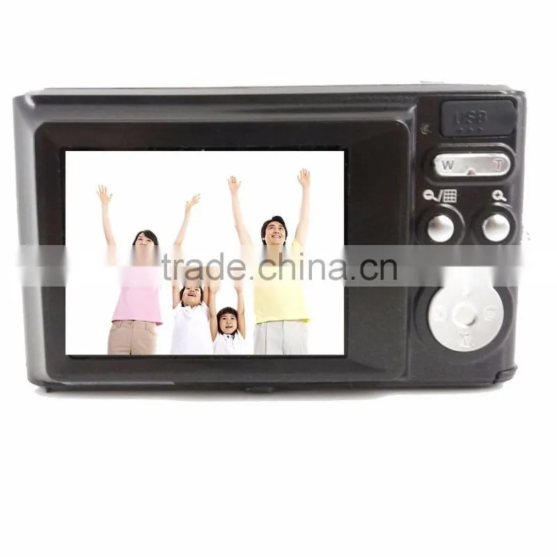 DC-V700 Hot Selling Good Quality mini Digital Camera 1920x1080P Full HD Video 2.4" Screen