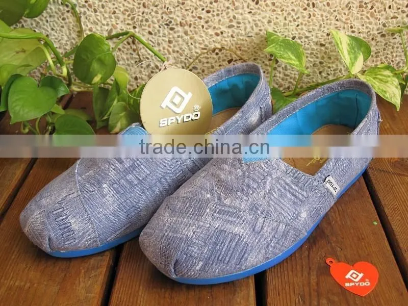 china products latest fashion casual ladies flat canvas shoes