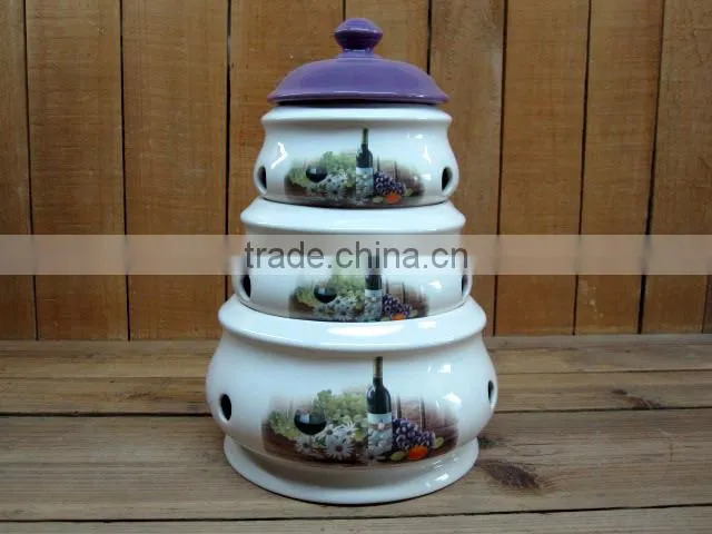 Elegant Ceramic Material Bathroom Accessories Set