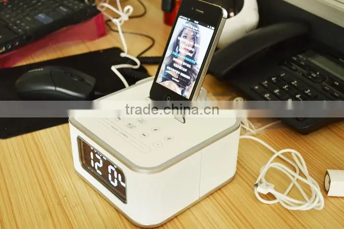 Portable bluetooth fm radio speaker with usb port aux bluetooth speakers