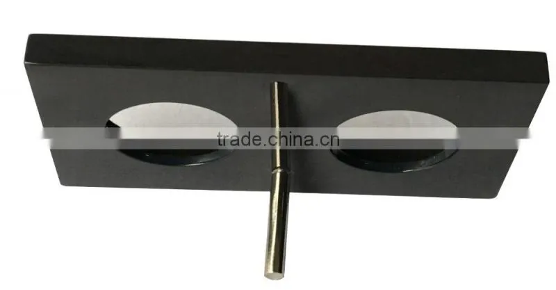 2017 New Design Rotation Wooden Coin Display and Presentation Case