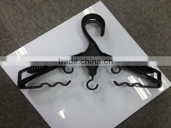 Scuba diving hanger
