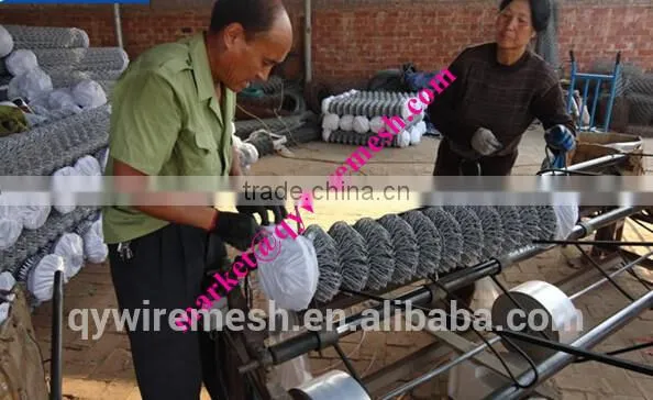 Alibaba Verified China Factory Popular Perimeter fence/Chain Link Fence top barbed wire/cyclone fence