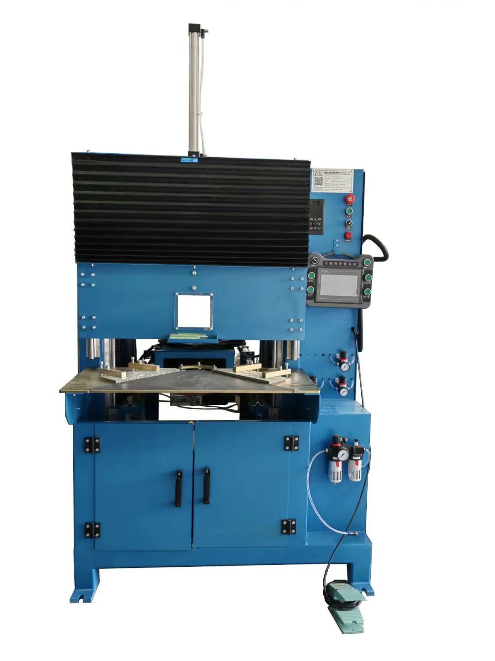 Vertical vs. Horizontal Box Grinders: How to Choose the Right Setup for Your Workshop