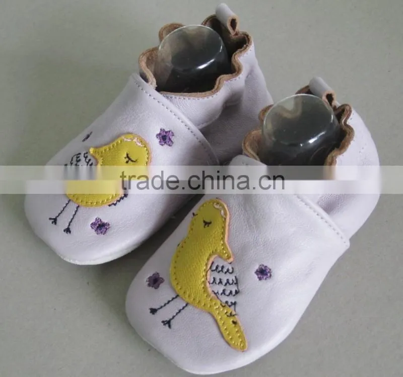2016 girl kids bird design sheep leather soft touch baby shoes