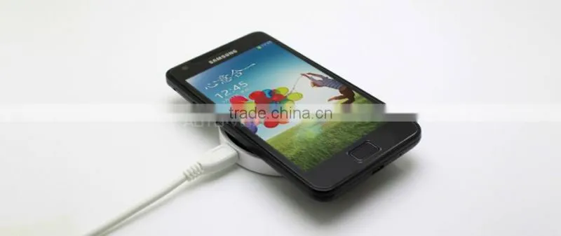 Colorful wireless mobile phone battery charger 2014
