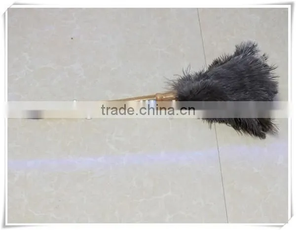 Professional cleaning supply Extendable ostrich feather duster office workplace