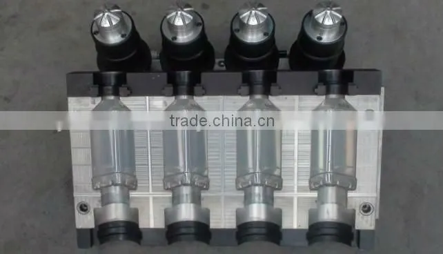 four cavities automatic blowing machine