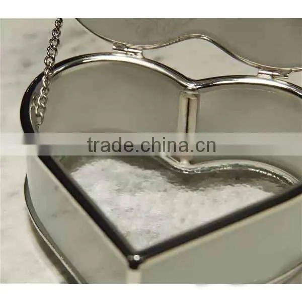 Pretty Heart Love Alloy Jewelry Box