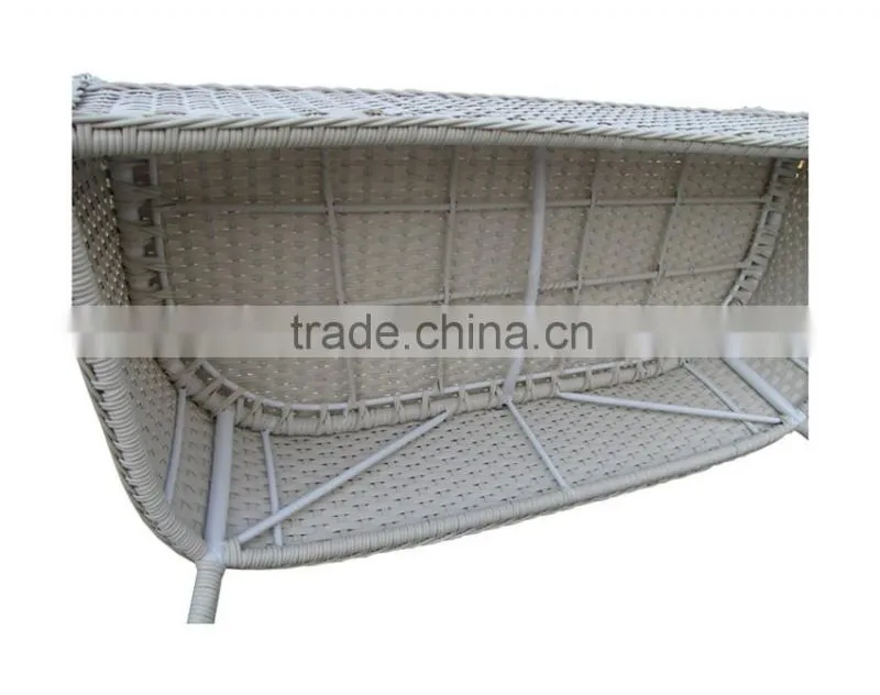 2015 MODERN WHITE COFFEE TABLE WICKER