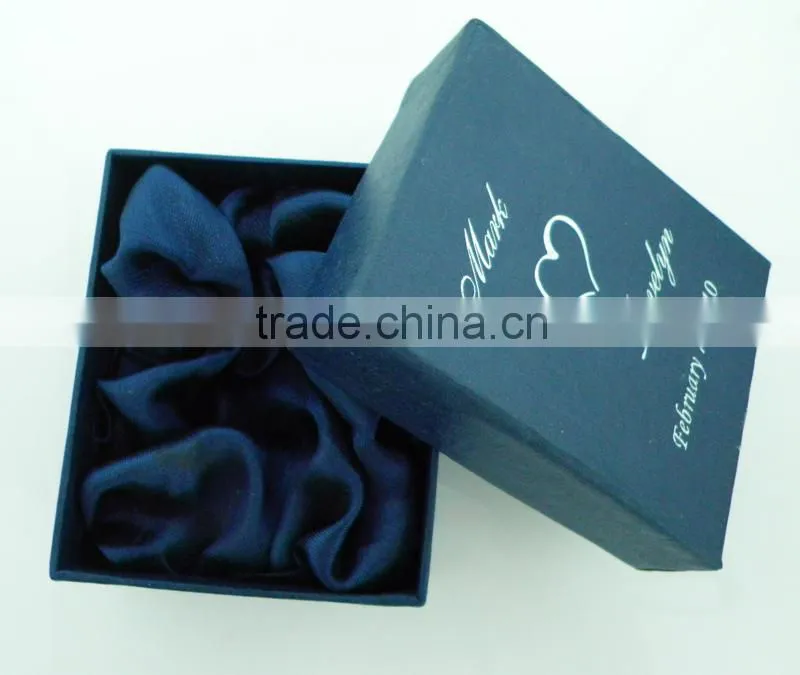 Wholesale promotional globe 3d laser engraved cube crystal led keychain/keyrings/key holders