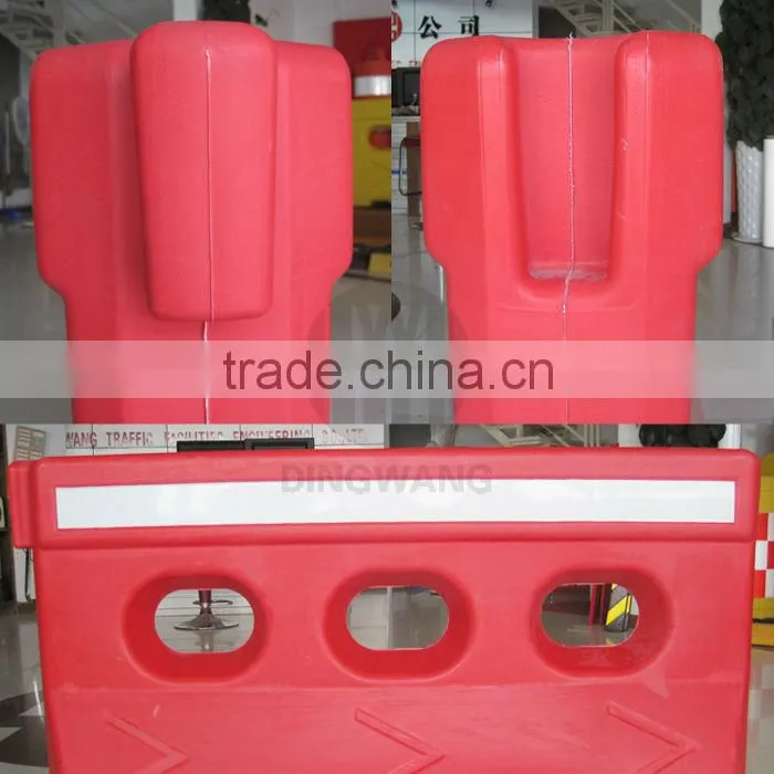 plastic safety barriers blowing molding water safety barrier