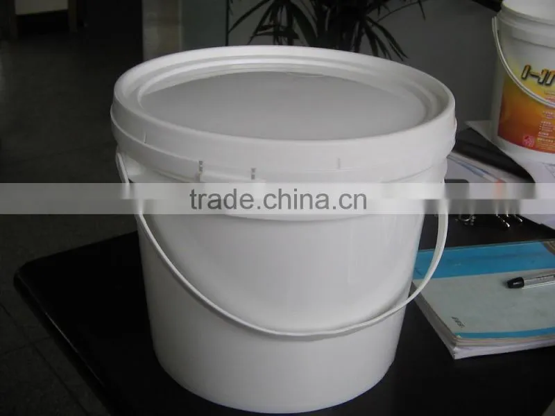 5L plastic pail with lid