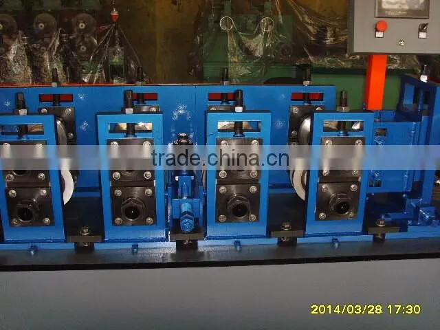 Light Weight Steel Folding Machine Drywall Stud Machinery