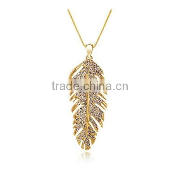 Free Shipping Fashion Crystal Leaf Pendant Necklace