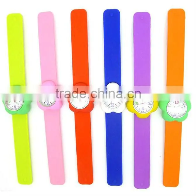2012 New Design silicone slap watch