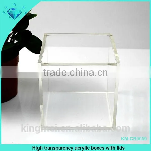 small transparent acrylic boxes with cover