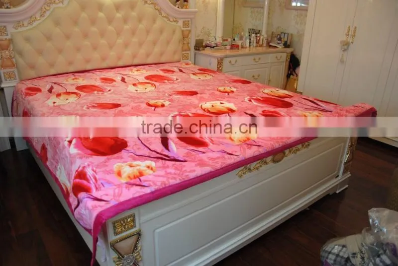 Beautiful flower print flannel blanket