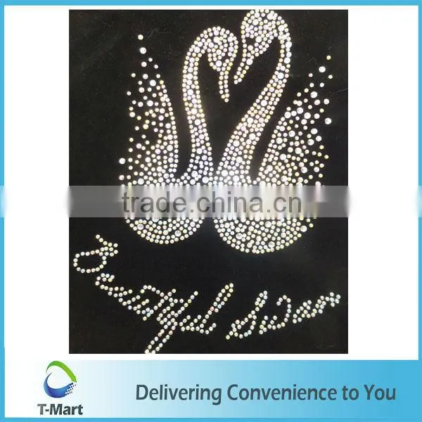 customized Wholesale hot fix rhinestone transfer designs for fashion garment