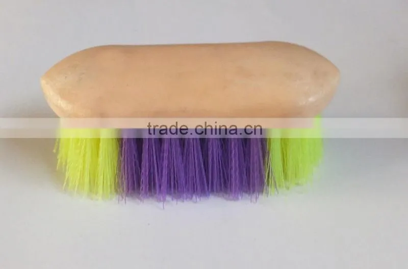 horse grooming brush with glitter bristle for cleaning