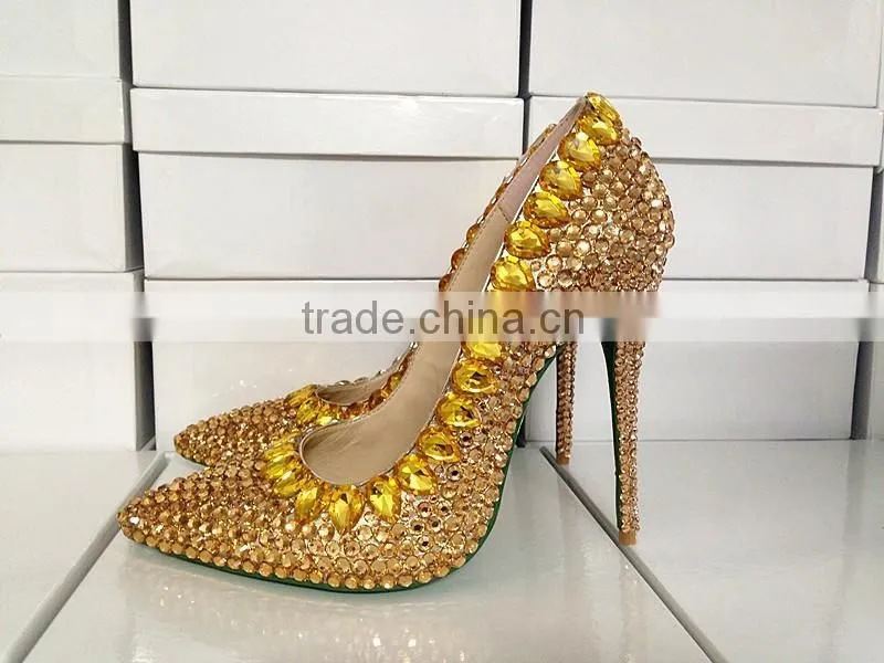 Catwalk New Arrival Luxurious Heart Shape Diamond Dress High Heel Shoes, High End Customized Strass Bridal Wedding Shoes