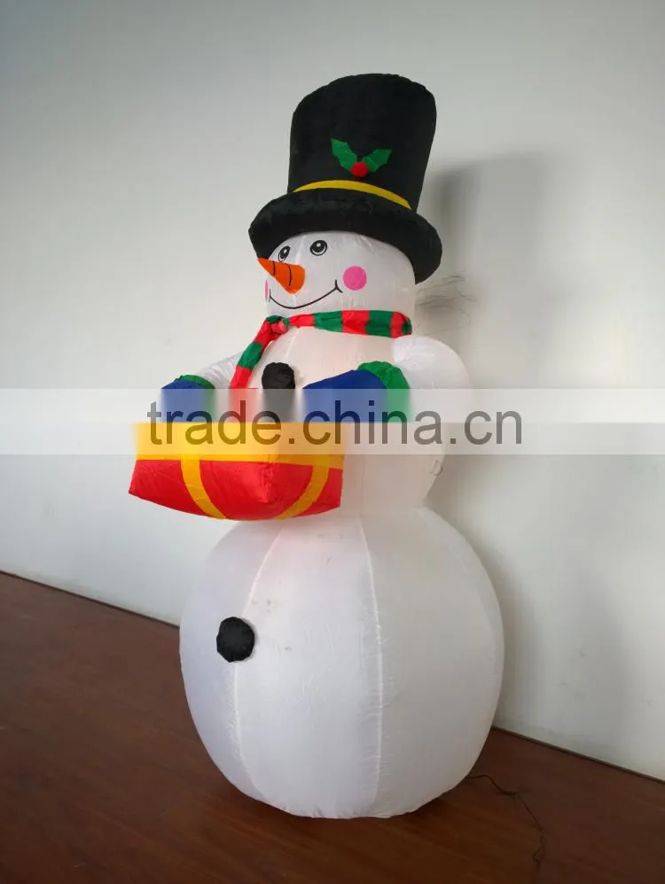 DJ-XT-59 inflatable giant animation snowman with gift instrument music christmas yard decoration