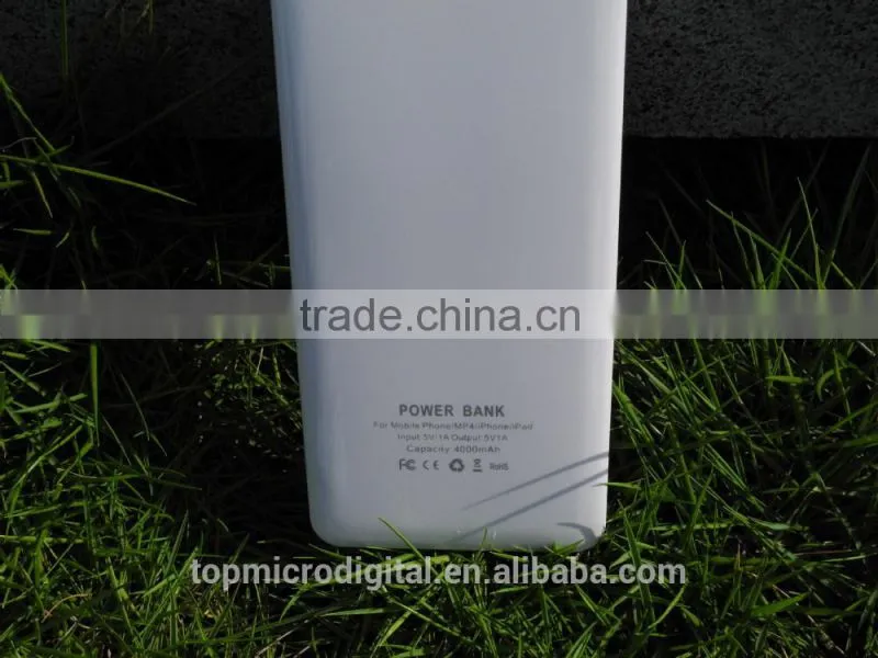 March power bank 3 in 1 power bank 4000mAh Extra-Slim Plated metal middle frame