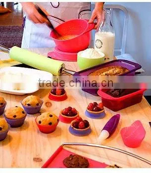 Eco-friendly microwave safe silicone rubber cake loaf cake tins