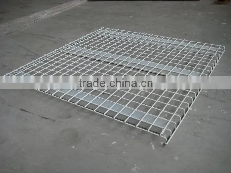 Wire decking