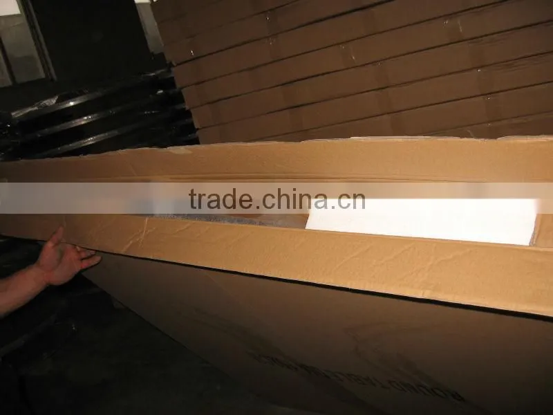 Modern round plywood table top and metal folding table legs