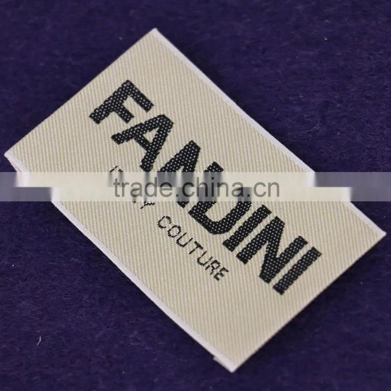 Shenzhen Hot Sale Clothing Center fold Computerized Woven Label