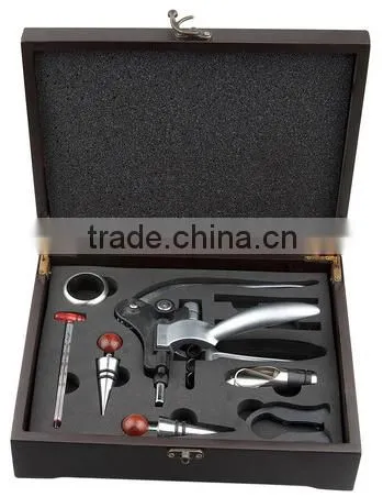 Deluxe wine set barware accessories