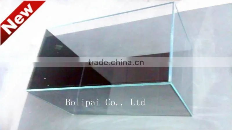Ultra-white glass fish tank